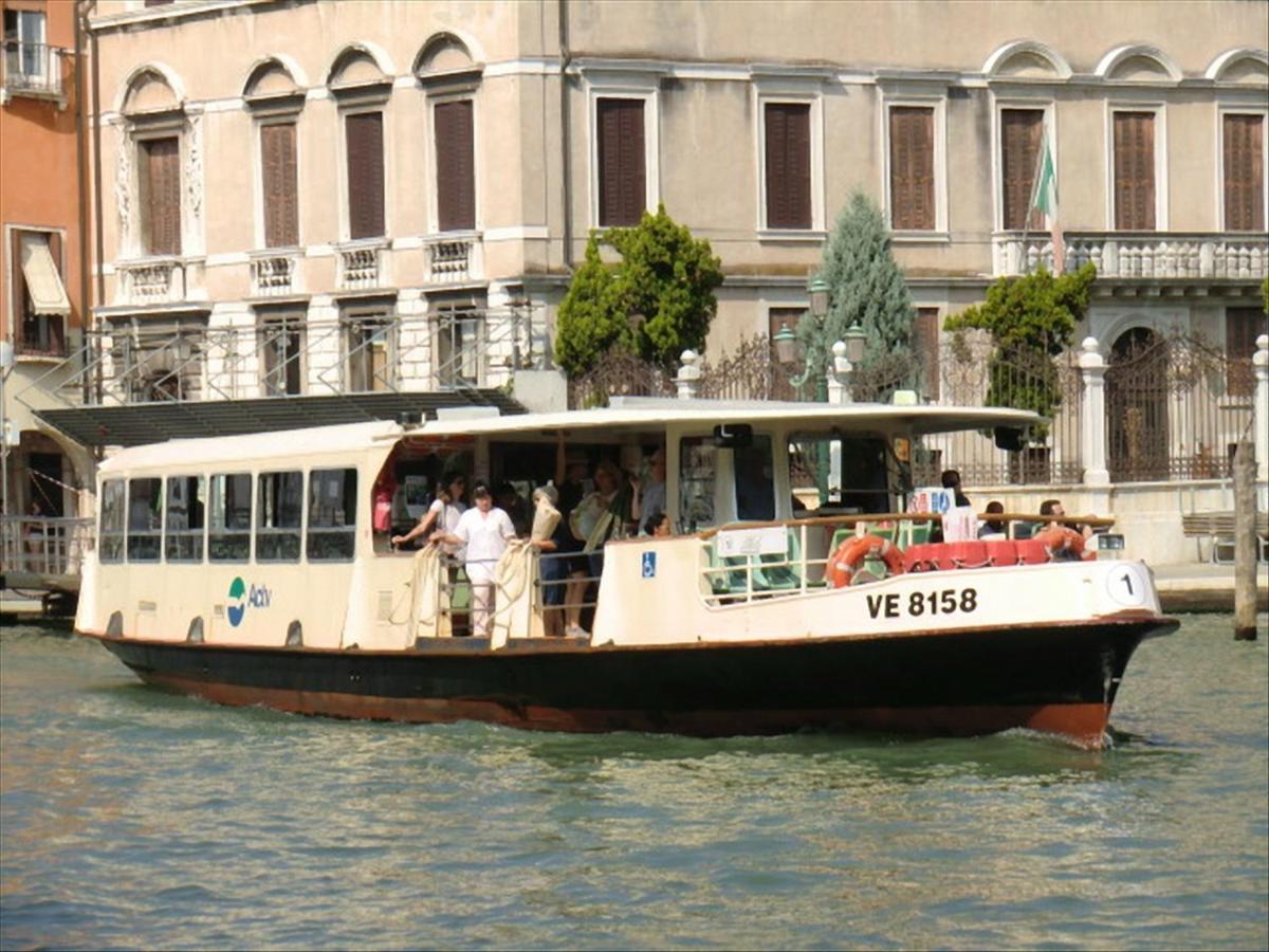 Canal Tron Βενετία Εξωτερικό φωτογραφία
